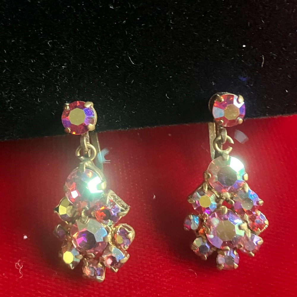 Vintage 1950’s Aurora Borealis Screw Back Earrings